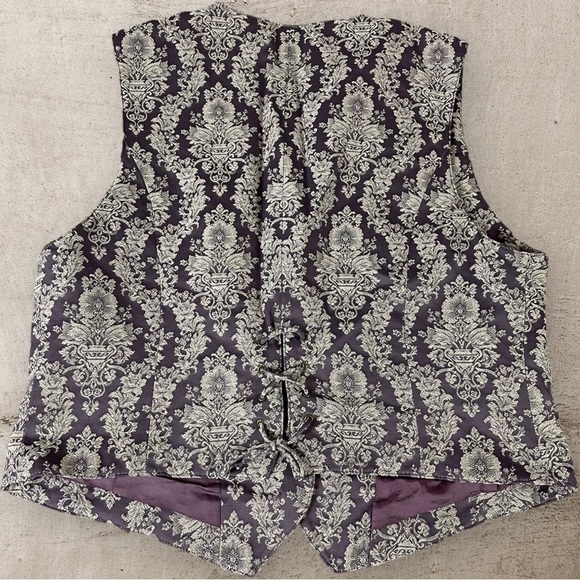 Liz Claiborne Vest Size 14 Purple Ivy Floral Jacquard Fabric Loop Buttons F534 - Picture 3 of 9